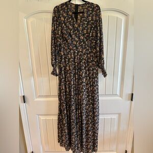 SHEIN Black Floral Long Sleeve Dress